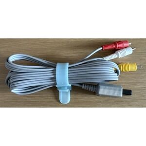 NINTENDO Wii GENUINE OEM AV TV Hook-up Cord/Cable RED/YELLOW/WHITE RVL-009